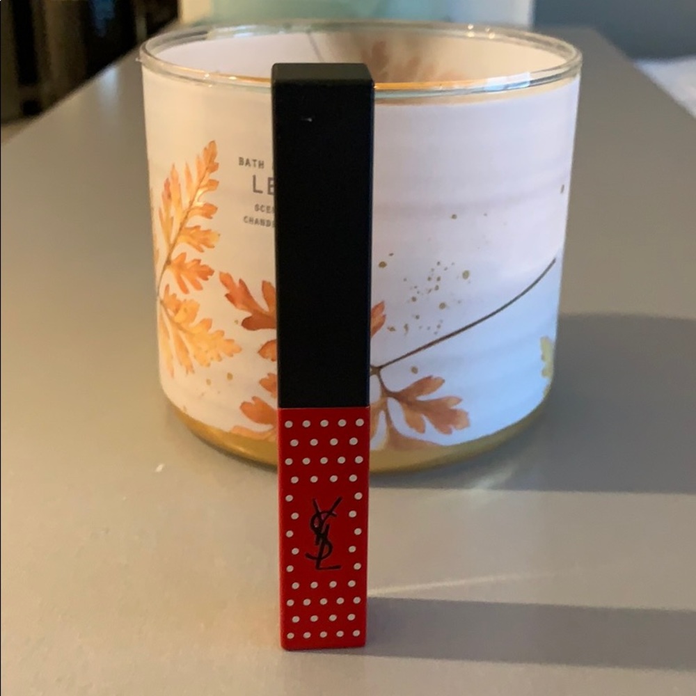 YSL Rouge Pur Couture the Slim # 21 Rouge Paradoxe